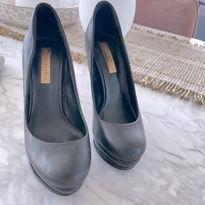 Bcbg black pumps heels